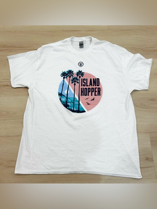 Tops - New Island Hopper Curise Tee